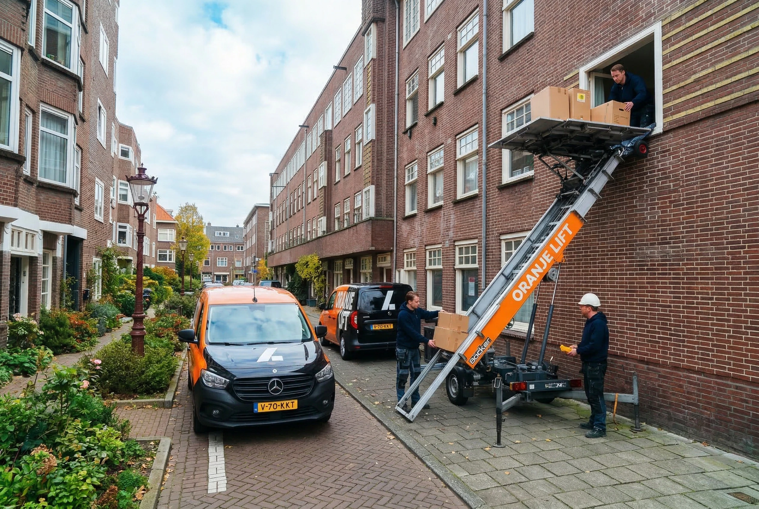 Spullen omhoog via aanhangerlift in Utrecht